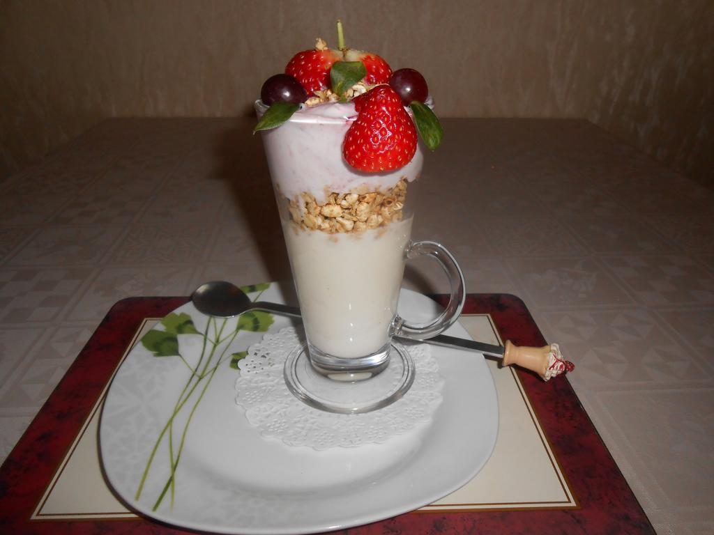 Moonarch Bed And Breakfast Kilkenny Exterior foto